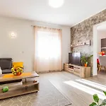 Chubi 2br Parking Terrace Bbq Vegetable Garden 아파트